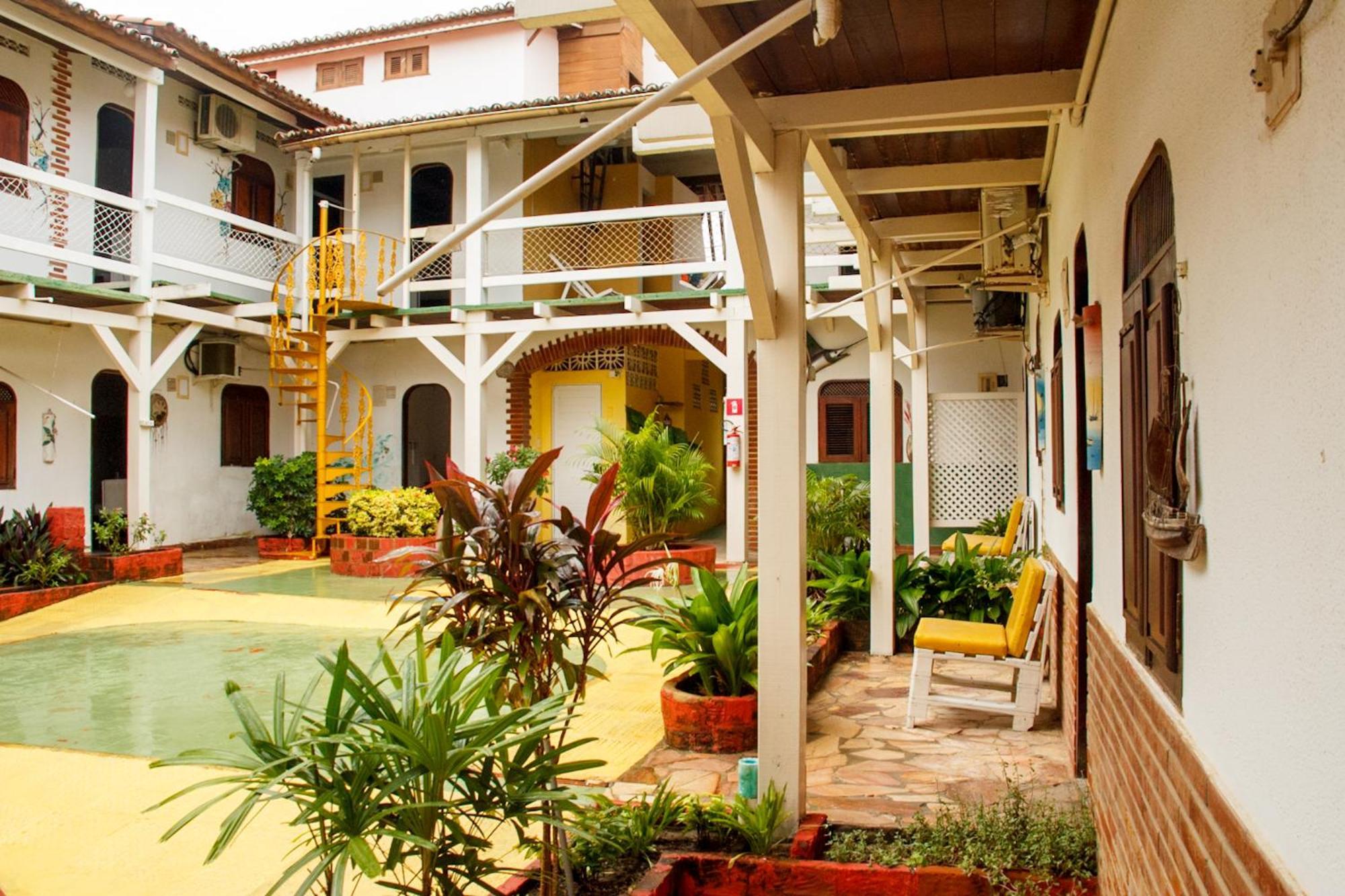 Pousada Tropicalia Canoa Quebrada Exterior photo